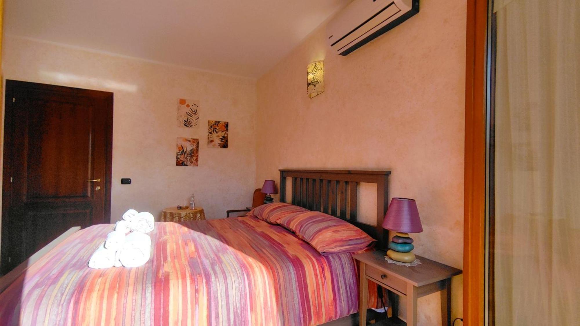 Grotta Delle Fate Bed & Breakfast Ossi ภายนอก รูปภาพ
